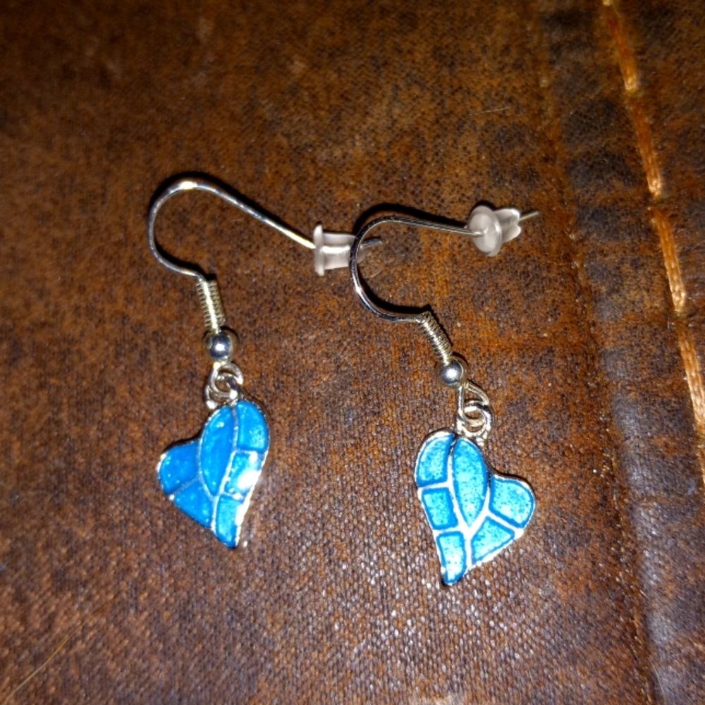 Crystal teardrop dangle